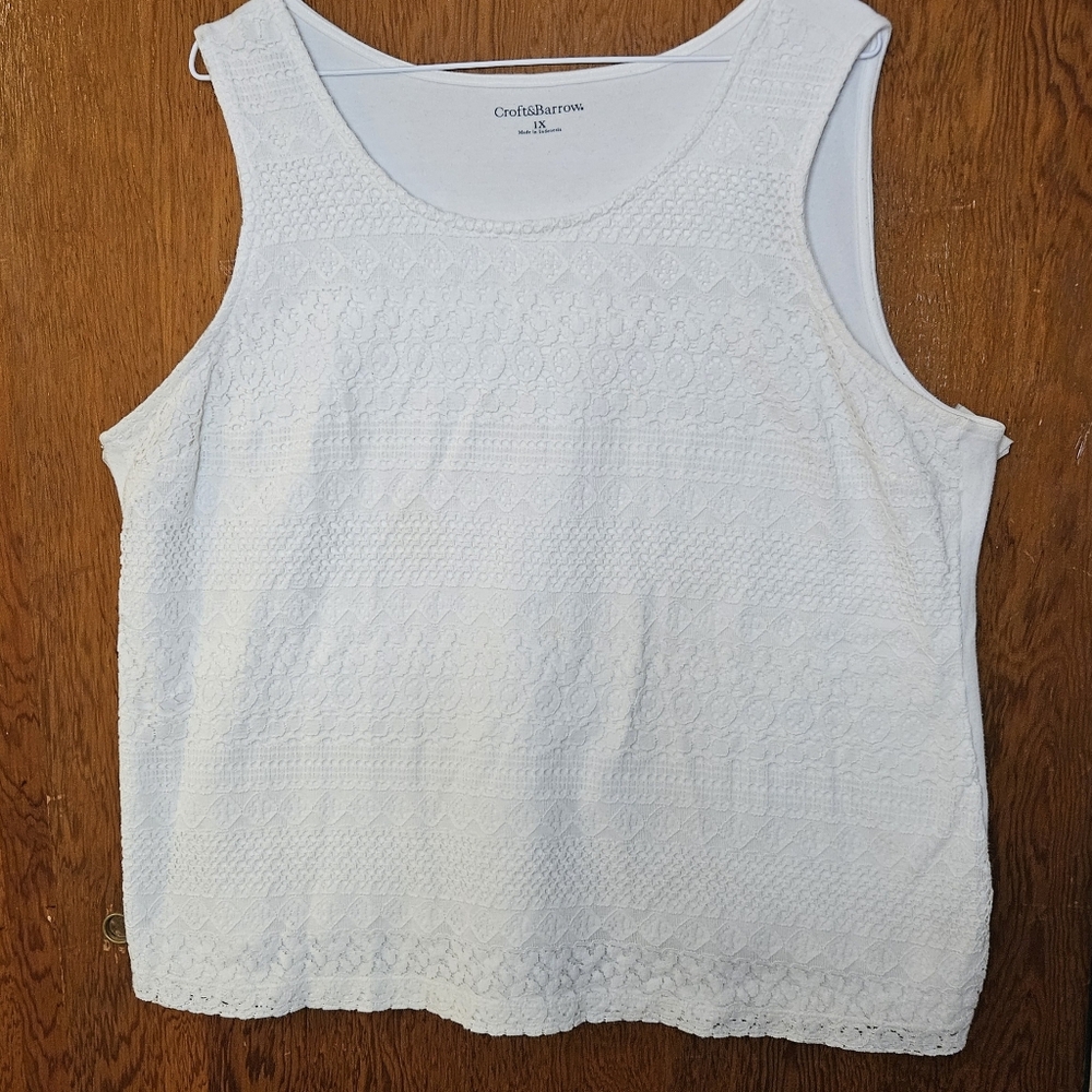 Crofts and Barrow women's Lace tank.